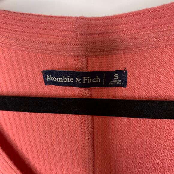 Abercrombie & Fitch Coral Ribbed Button Front Jersey Shirt Sz Small - Picture 3 of 5